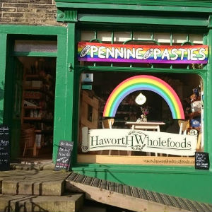 Denholme Gate Honey Stockist - Hinchcliffe Farm Shop